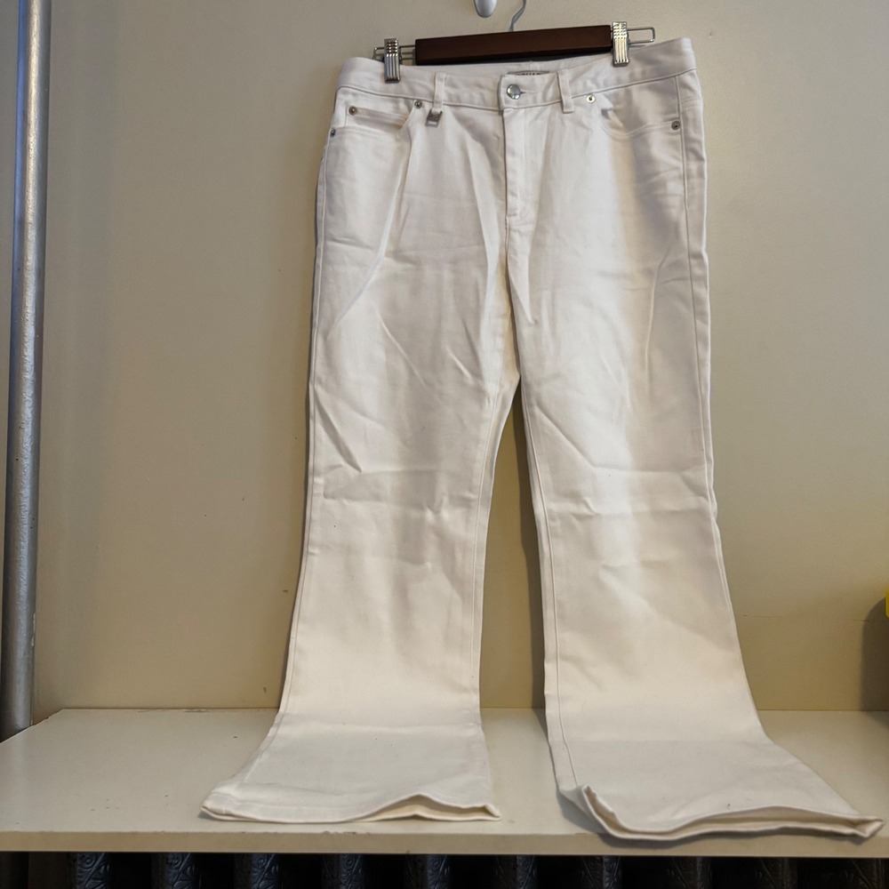 Michael Kors Women's Sz 10 White Flare Jeans Fall Winter Capsule Basics Holiday